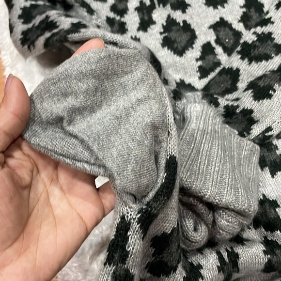 Winter sweater dress cheetah print black and grey never used - Picture 3 of 5